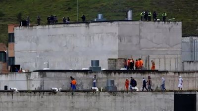 وفاة 12 شخصا في أحدث اشتباكات داخل سجون الإكوادور