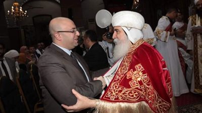 محافظ بني سويف يشارك في قُداس عيد القيامة المجيد بمطرانية بني سويف