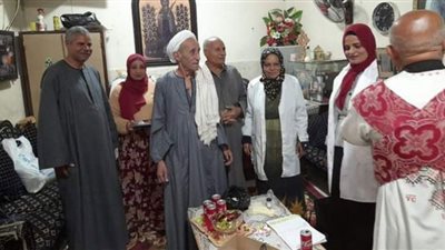 فرق طبية لتقديم خدمات المبادرات الرئاسية بكنائس قنا ليلة العيد