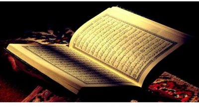 معلم سعودي يكتب المصحف بخط يده في 8 أشهر