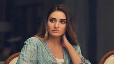 أمينة خليل تفتح صندوق أسرار 