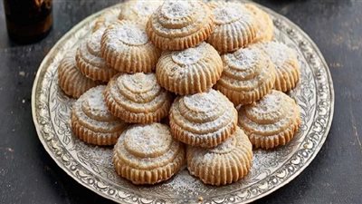 احتفلي بـ عيد الفطر المبارك وحضري كحك بالملبن اللذيذ