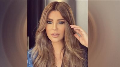 كارلا حداد على خطى عارضات الأزياء في رامز نيفر إند