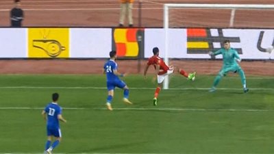 الاهلي و سموحة..كهربا يُهدر فرصة التقدم أمام سموحة (صور)