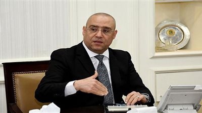 ارتفاع معدلات تنفيذ مشروعات الخدمات والطرق والمرافق في العاشر من رمضان