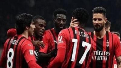 جيرو يقود تشكيل ميلان المتوقع أمام نابولي بدوري الأبطال