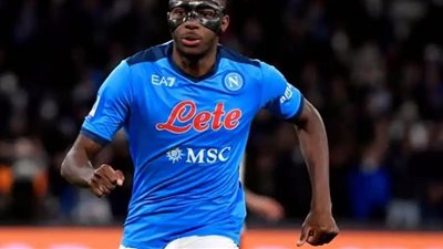 أوسيمين على رأس قائمة نابولي لمباراة ميلان في دوري أبطال أوروبا