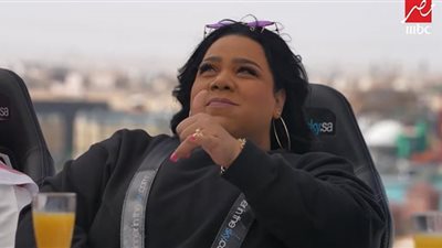 رامز جلال يسخر من إكسسوارات شيماء سيف: 