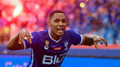 إيجالو يتقدم لـ الهلال على النصر في الشوط الأول بدوري روشن