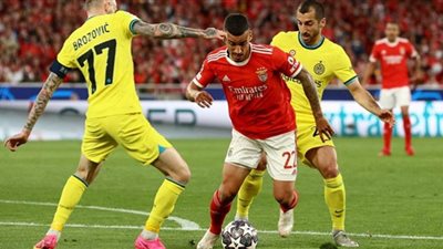 موعد مباراة الإياب بين إنتر وبنفيكا بدوري أبطال أوروبا والقنوات الناقلة