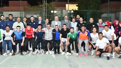 رئيس جامعة قناة السويس يشهد ختام الدورة الرمضانية