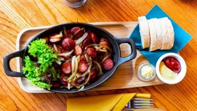 في دقائق حضري سجق مقلي بالزبدة