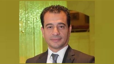 رئيس قصور الثقافة يوجه بزيادة العروض المنتجة بنوادي مسرح الإسكندرية