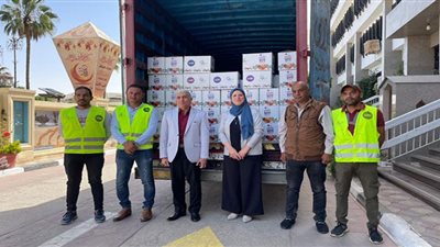 سكرتير الإسماعيلية يشهد استلام كراتين مواد غذائية لتوزيعها على الأُسر