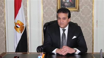 وزير الصحة يوجه بتكثيف الحملات الرقابية على المنشآت الغذائية والوقائية