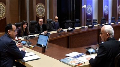 رئيس الوزراء يلتقي وزير التربية والتعليم لمتابعة عددًا من ملفات عمل الوزارة
