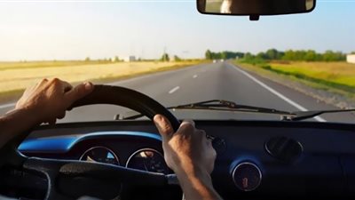 نصائح مهمة لقائدي السيارات قبل السفر في العيد