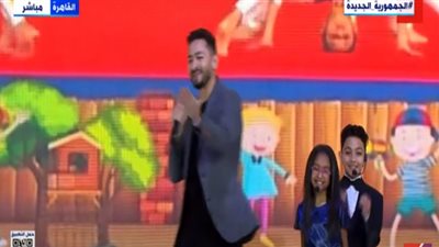 حمادة هلال يقدم أغنية 