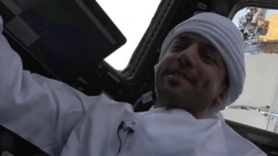 سلطان النيادي يهنئ متابعيه بالعيد من محطة الفضاء الدولية