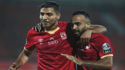 أفشة وشريف على مقاعد بدلاء الأهلي أمام الرجاء