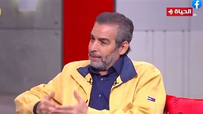 أحمد عبد العزيز يكشف عن سر تردده في المشاركة بمسلسل سره الباتع (فيديو)