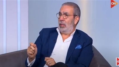 مدحت العدل يكشف عن سر اختيار الصعيد لأحداث مسلسل عملة نادرة (فيديو)