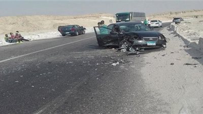 أسماء المصابين في حادث تصادم سيارتين بحلوان