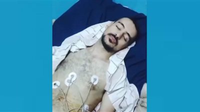 مصاب مصري جديد في السودان وصديقه يستغيث بالرئيس السيسي 