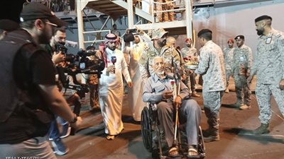السعودية تعلن إجلاء رعايا 14 دولة بينهم أمريكان وأوربيين
