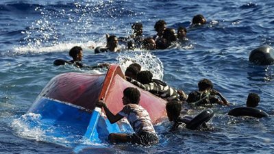 أمواج إيطاليا تحصد أرواح عشرات المهاجرين.. فيديو