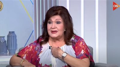 ميمي جمال تكشف سر نجاح مسلسل علاقة مشروعة (فيديو)