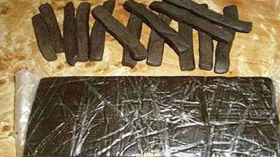 سقوط عاطلين بـ7 كيلو حشيش وسيجارة في القطامية