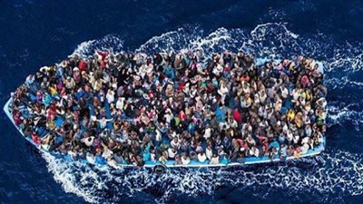 وصول 8 آلاف مهاجر في أبريل لإيطاليا