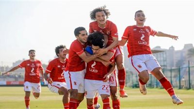 الأهلي يفوز على الزمالك ويتوج ببطولة الجمهورية 2003