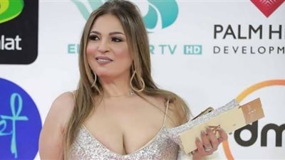 نهلة سلامة ترد على مهاجمتها بسبب 