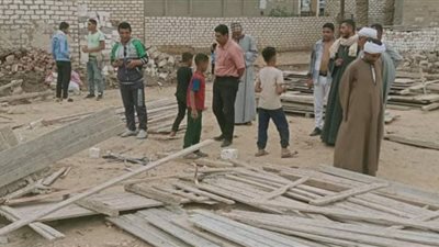 إزالة التعديات ومصادرة معدات ومواد البناء بالفيوم