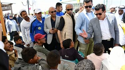 وزير الرياضة يتفقد مركز شباب شهداء الروضة بشمال سيناء