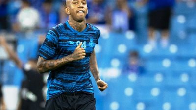 تاليسكا يفكر في الرحيل عن النصر السعودي لهذا السبب