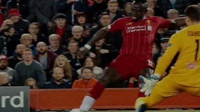 بث مباشر| مباراة ليفربول وأتلتيكو مدريد في دوري الأبطال