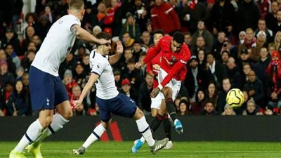 تابع لايف مشاهدة مباراة مانشستر يونايتد وتوتنهام بث مباشر