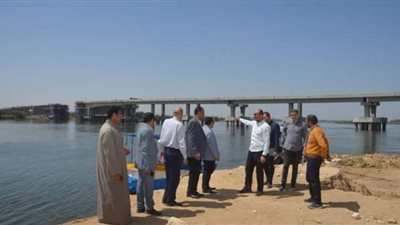 السكرتير العام المساعد لبنى سويف يتفقد مشروع إنشاء محور الفشن الحر