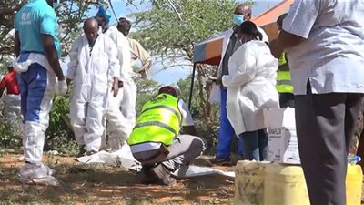 وفيات فاجعة غابة شاكاهولا في كينيا تقترب من 100 شخص