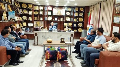 صحة الشرقية تناقش خطة العمل بأقسام العظام بمستشفى بلبيس وأبو حماد