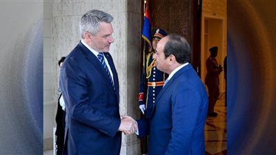 الرئيس السيسي يستقبل المستشار النمساوي فى قصر الاتحادية.. صور