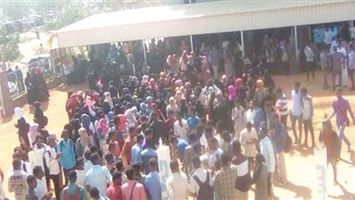 5 آلاف طالب مصرى فى انتظار رعاية نفسية وتعليمية