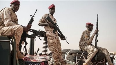 الجيش السوداني يتهم الدعم السريع بضرب طائرة إجلاء تركية