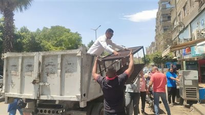 رفع 1300 حالة إشغال وتعدٍ على الطريق العام بالجيزة