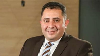 حملات مكثفة بالشوارع ورفع تراكمات القمامة بصفة دورية