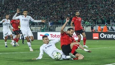 الأهلى بزيه التقليدي والرجاء بالأبيض في إياب ربع نهائي دوري الأبطال