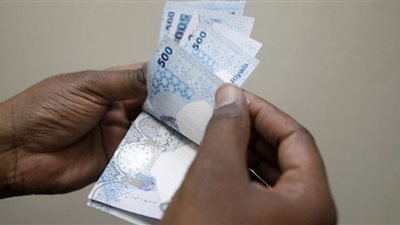 سعر الريال القطرى مقابل الجنيه اليوم السبت في ماكينات الـATM